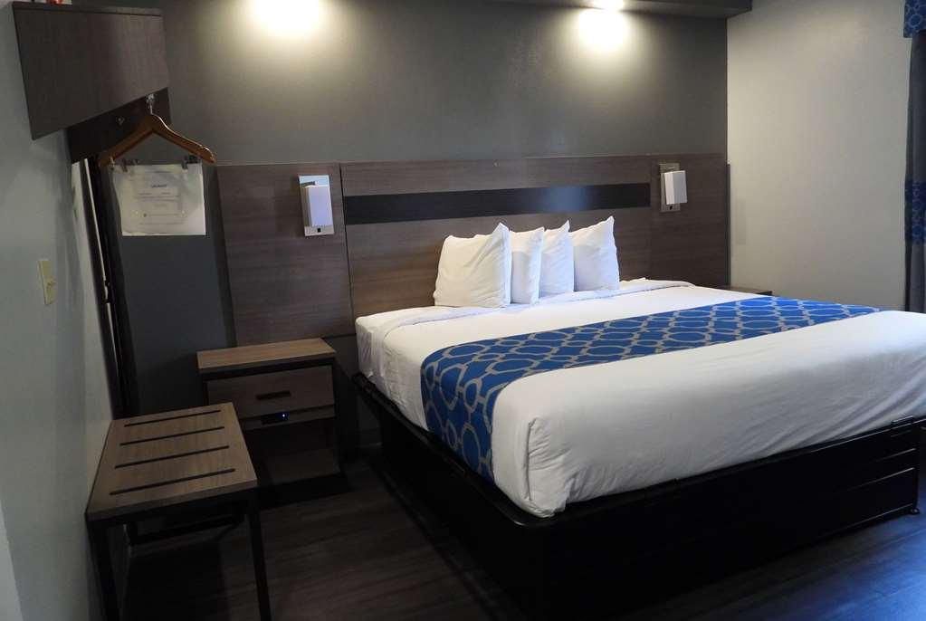Baymont By Wyndham Lafayette Airport Hotel Værelse billede